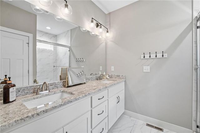 15264 W 171st Terrace, Olathe, KS 66062