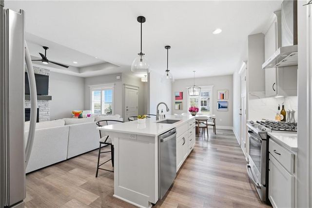 15264 W 171st Terrace, Olathe, KS 66062