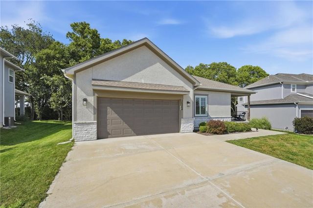 15264 W 171st Terrace, Olathe, KS 66062