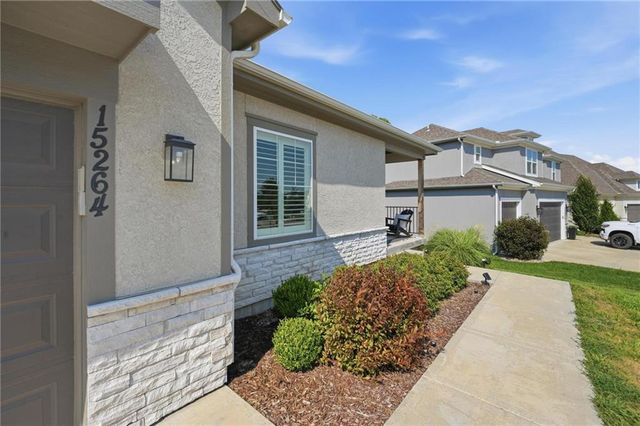 15264 W 171st Terrace, Olathe, KS 66062