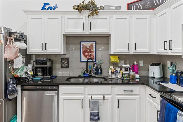 4909 Truitt Lane, Decatur, GA 30035