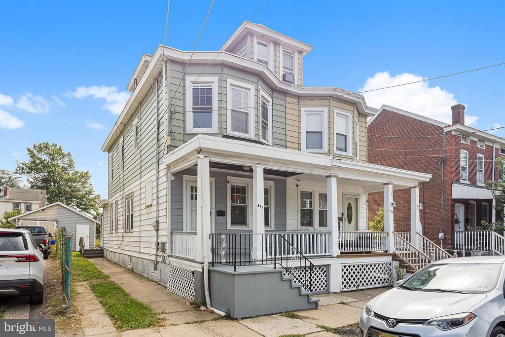 541 EMMETT AVE, Trenton, NJ 08629
