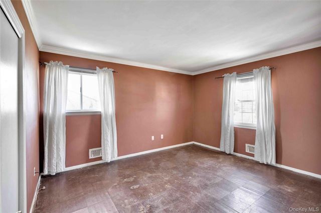 9 Henry Street, Orangeburg, NY 10962