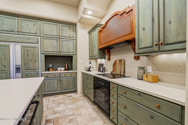 6738 Desert Blossom Road, Las Cruces, NM 88007