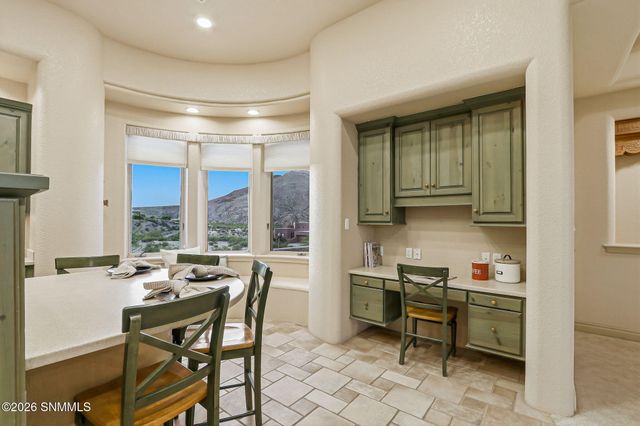 6738 Desert Blossom Road, Las Cruces, NM 88007