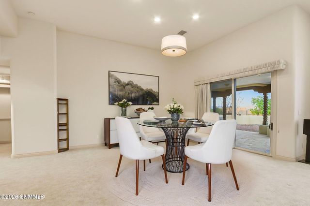 6738 Desert Blossom Road, Las Cruces, NM 88007