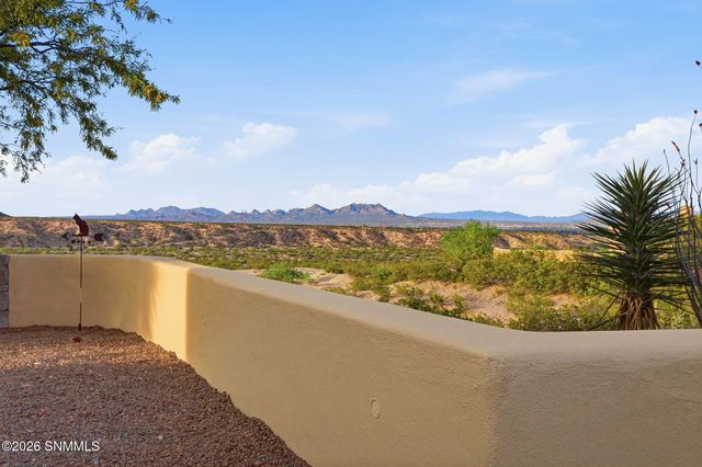 6738 Desert Blossom Road, Las Cruces, NM 88007