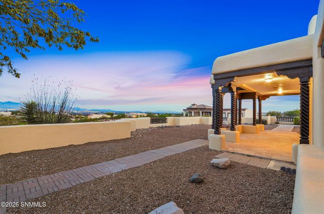 6738 Desert Blossom Road, Las Cruces, NM 88007