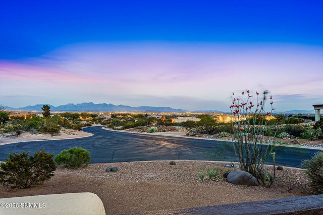 6738 Desert Blossom Road, Las Cruces, NM 88007