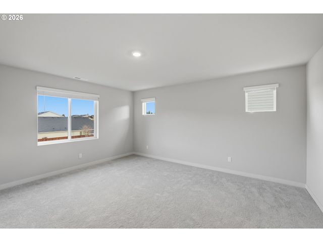 33375 Sw Rokin Way, Scappoose, OR 97056