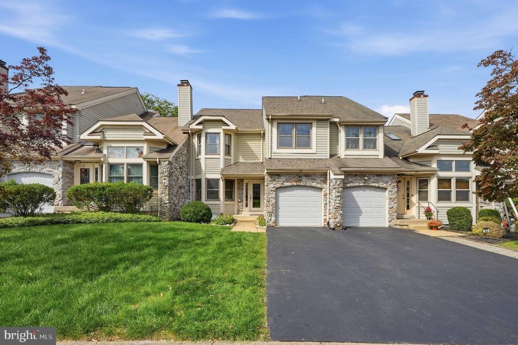 331 BASSWOOD CIR, FEASTERVILLE TREVOSE, PA 19053 — photo 2