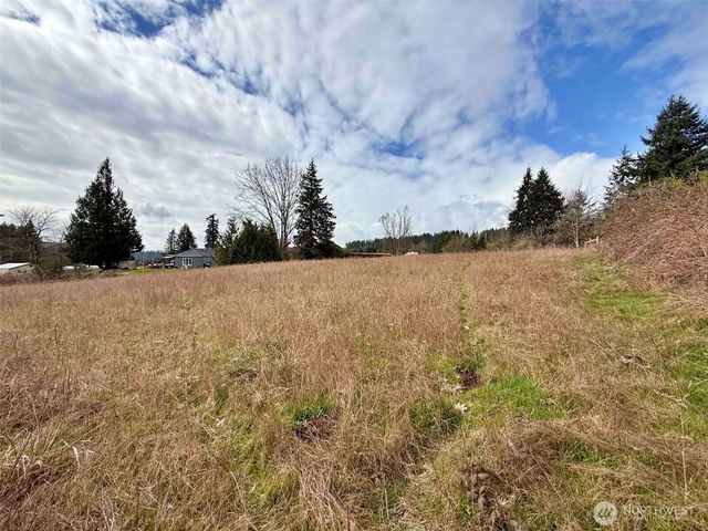 141 Filbert Road, Silver Creek, WA 98585