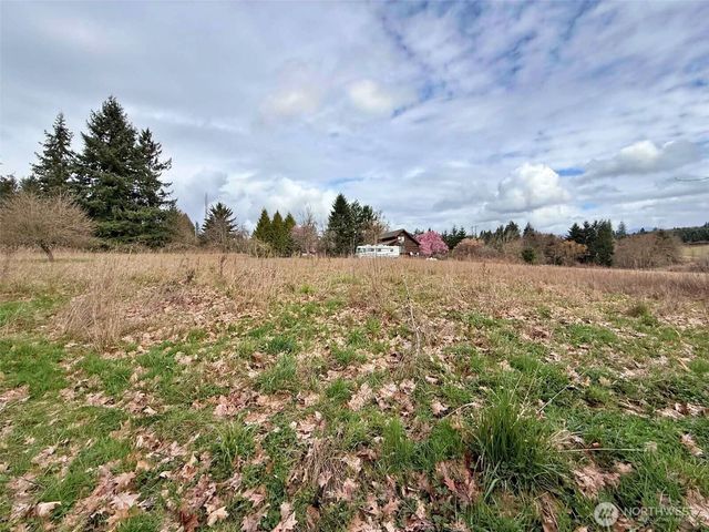 141 Filbert Road, Silver Creek, WA 98585