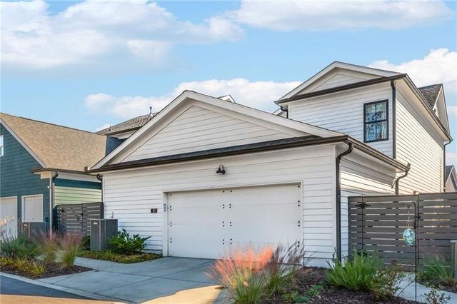 51 Little Magnolia Lane, Auburn, GA 30011