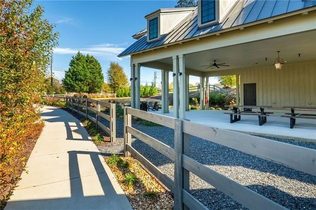 51 Little Magnolia Lane, Auburn, GA 30011