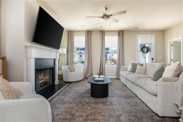 51 Little Magnolia Lane, Auburn, GA 30011