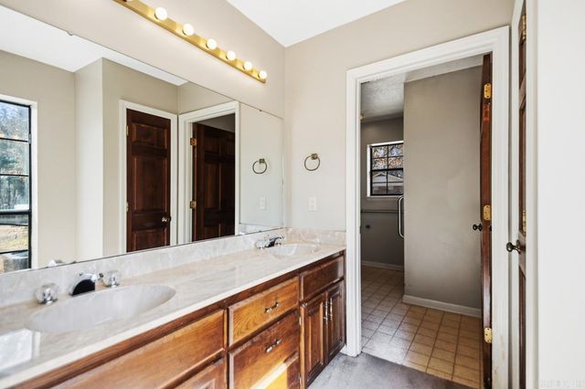 3605 Jamie Lynn Dr, Little Rock, AR 72206