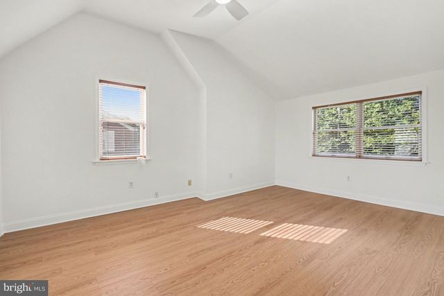 5610 HOUGHTON ST, Philadelphia, PA 19128