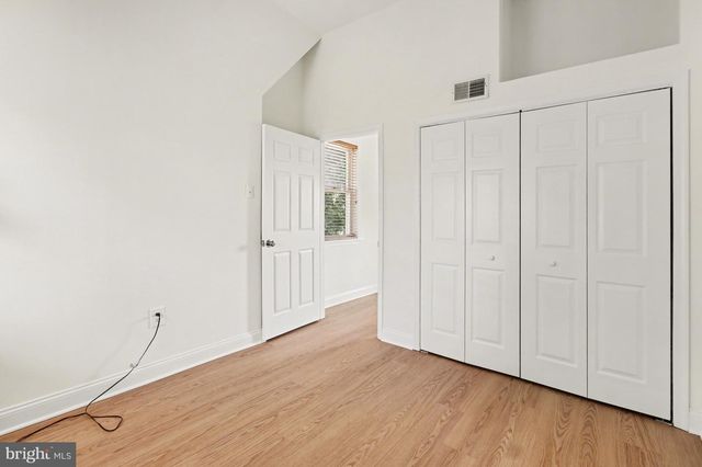 5610 HOUGHTON ST, Philadelphia, PA 19128