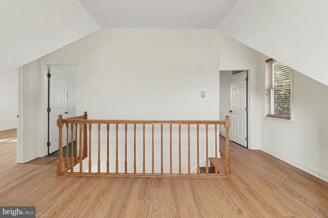 5610 HOUGHTON ST, Philadelphia, PA 19128