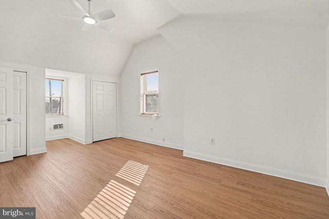 5610 HOUGHTON ST, Philadelphia, PA 19128