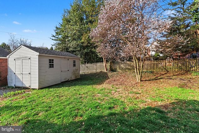 5610 HOUGHTON ST, Philadelphia, PA 19128
