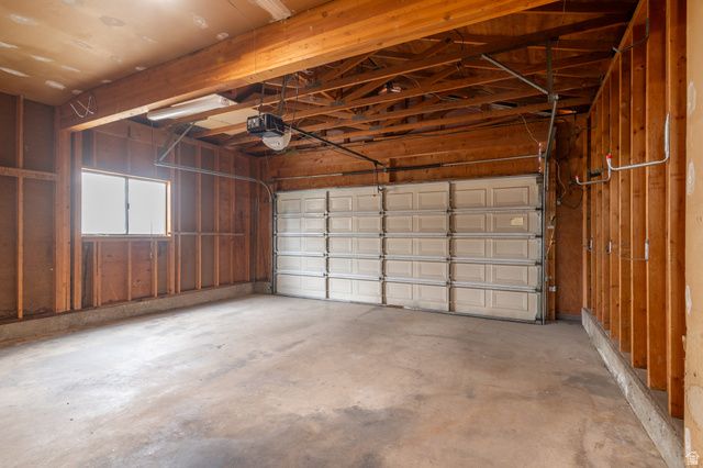 3836 W PINEHURST CIR, West Valley City, UT 84120