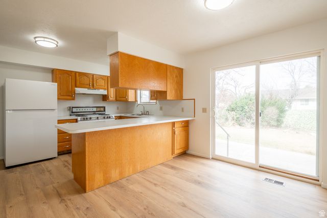 3836 W PINEHURST CIR, West Valley City, UT 84120