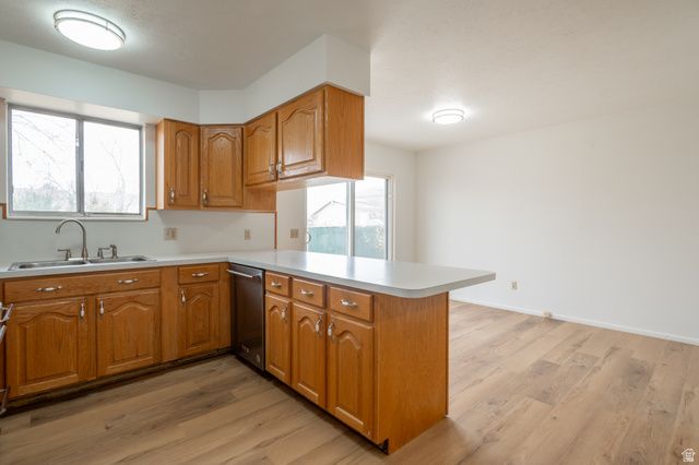 3836 W PINEHURST CIR, West Valley City, UT 84120