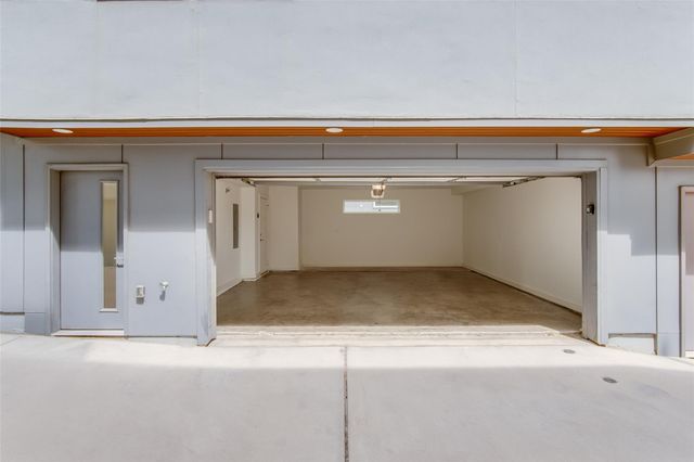 1505 S Akard Street 102, Dallas, TX 75215