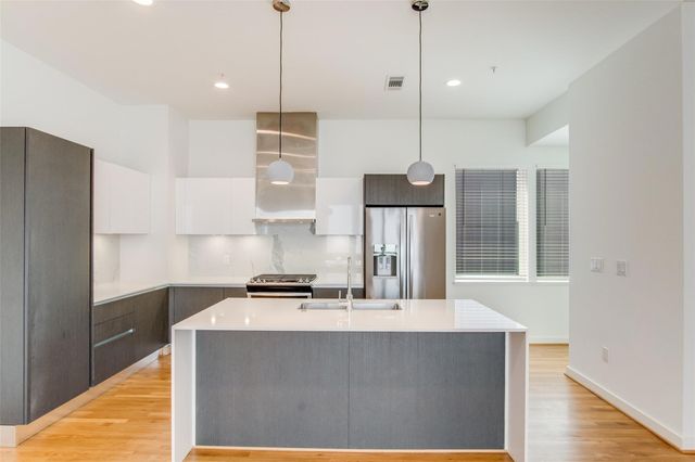 1505 S Akard Street 102, Dallas, TX 75215