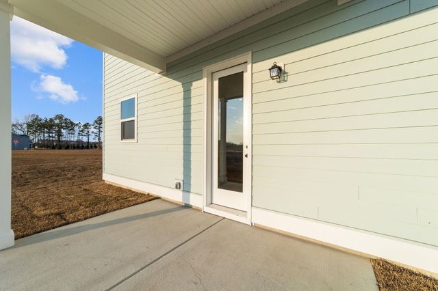 979 Triton Ave., Little River, SC 29566