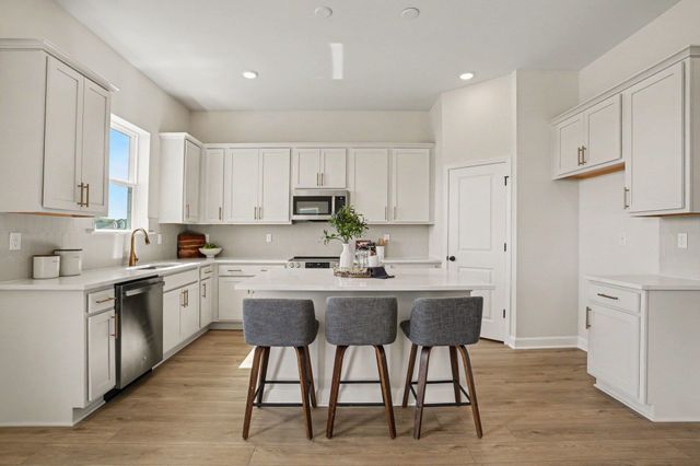 979 Triton Ave., Little River, SC 29566