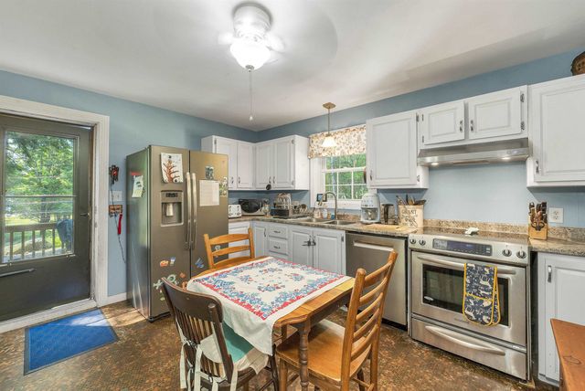 5 Downing Drive, Woodstock, NH 03262