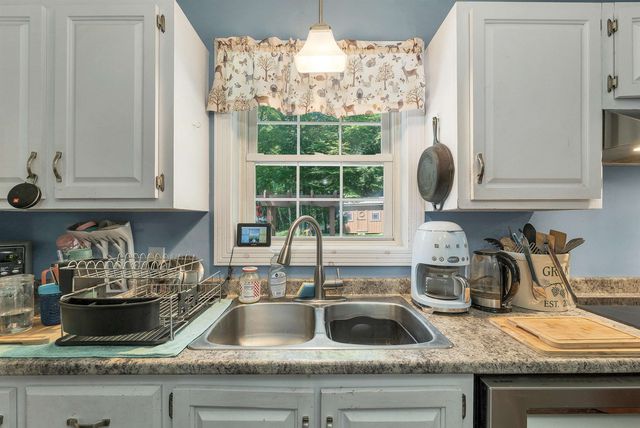 5 Downing Drive, Woodstock, NH 03262