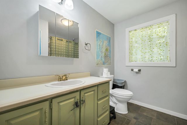 5 Downing Drive, Woodstock, NH 03262