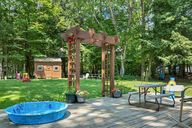 5 Downing Drive, Woodstock, NH 03262