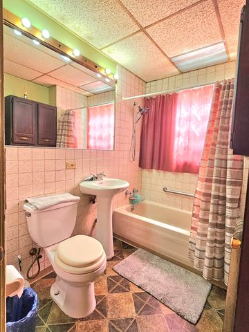 1515 S 57th Court, Cicero, IL 60804