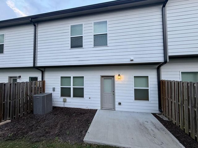 1408 Ben Park Way, Grayson, GA 30017