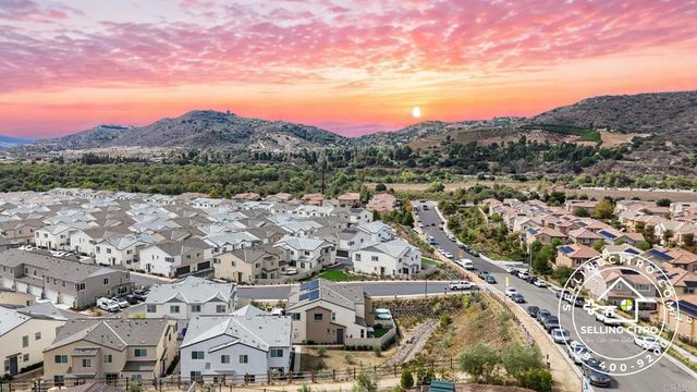 311 SATSUMA TRAIL, Fallbrook, CA 92028