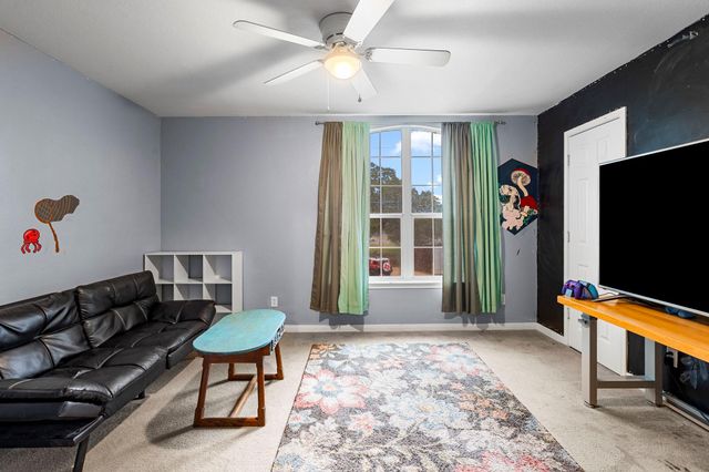 404 Austin ST, Buda, TX 78610