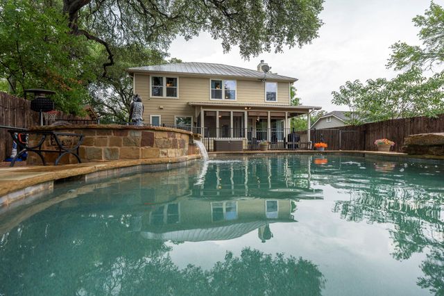 404 Austin ST, Buda, TX 78610