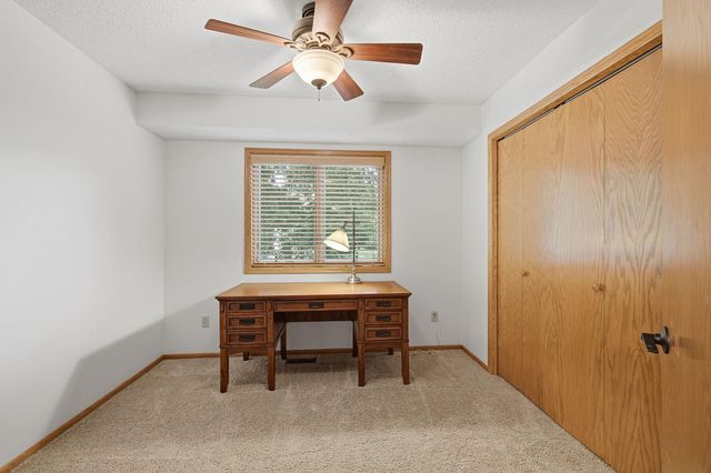 1222 Fallbrook Lane, Woodbury, MN 55125