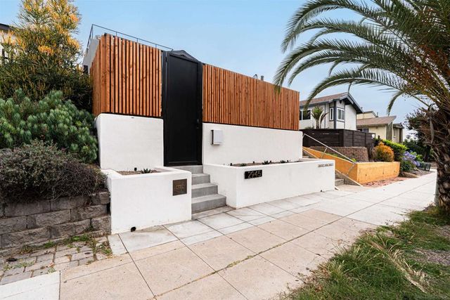 2945 B St, San Diego, CA 92102