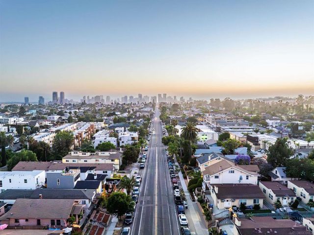 2945 B St, San Diego, CA 92102