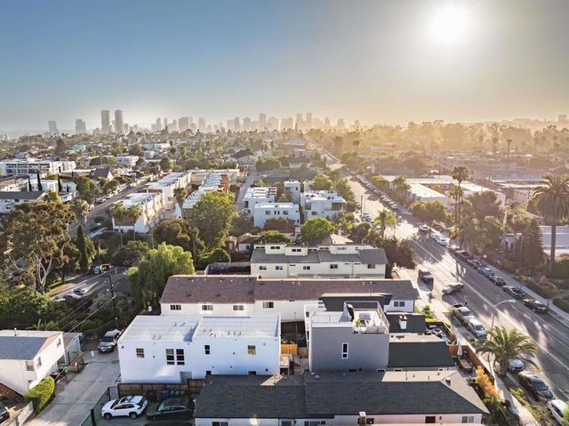 2945 B St, San Diego, CA 92102