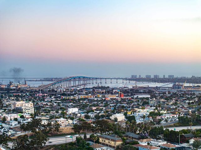 2945 B St, San Diego, CA 92102