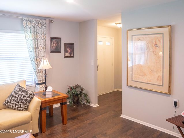 228B Buckingham Court, Lakewood, NJ 08701