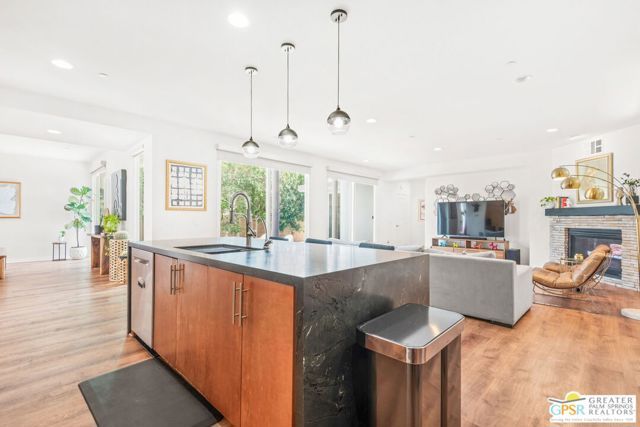 4934 Herzog Way, Palm Springs, CA 92262