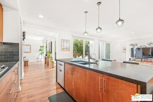 4934 Herzog Way, Palm Springs, CA 92262